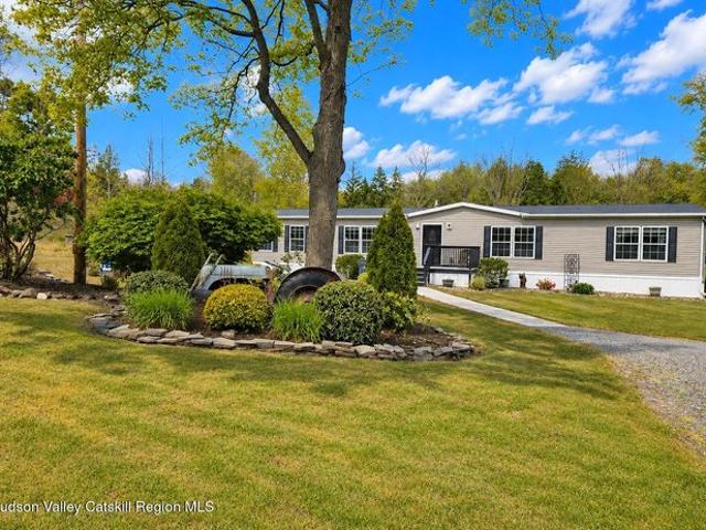 House for sale in Lake Katrine, New York