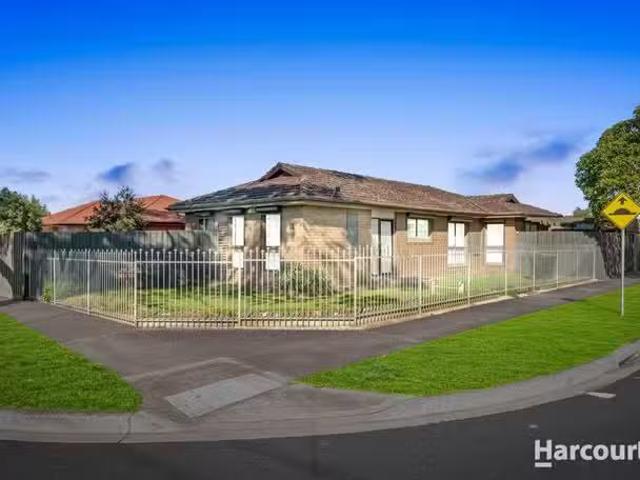 House for rent in Albanvale, Victoria