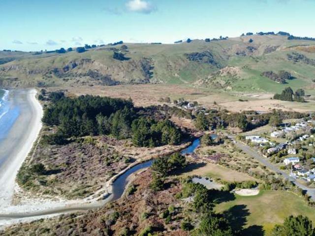 Property for sale in Otakou