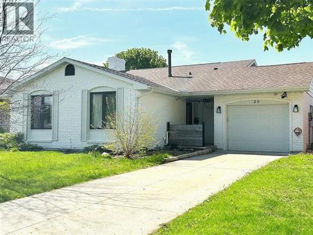 House for sale in Brights Grove, Ontario