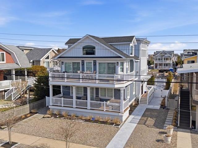 House for sale in Avalon, New Jersey
