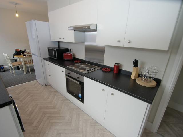Room for rent in Whitby, Rossmore