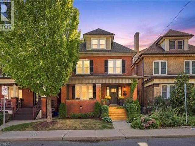 House for sale in Ancaster, Ontario