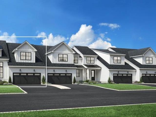 Townhouse for sale in Armonk, New York