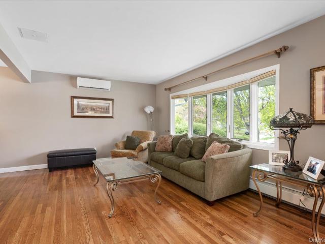 House for sale in Smithtown, New York