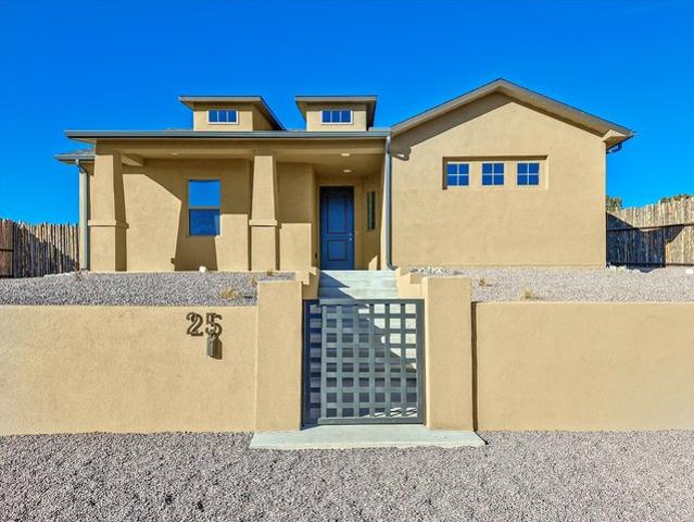 House for sale in Santa Fe, New Mexico