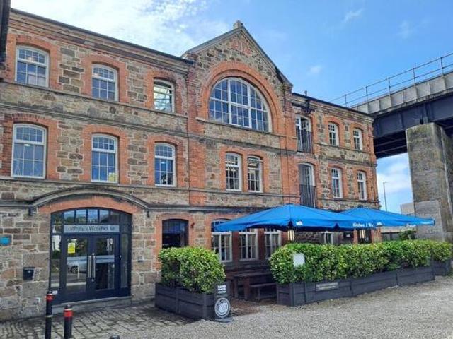 House for sale in Hayle, Cornwall
