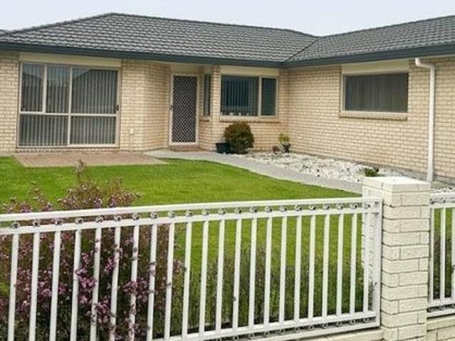 House for rent in East Tamaki, Oroua County