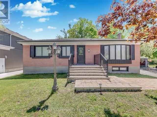House for sale in New Tecumseth, Ontario