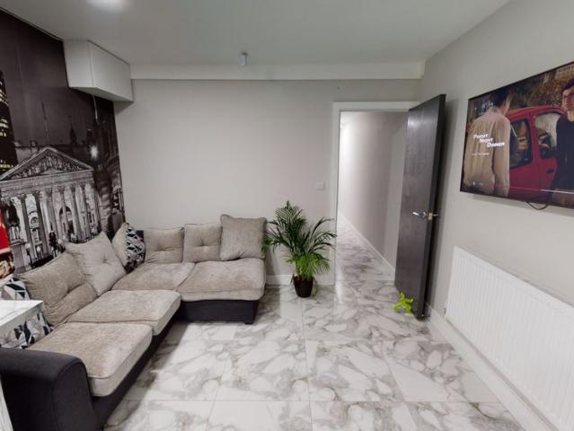Apartment for rent in Metchley, Birmingham