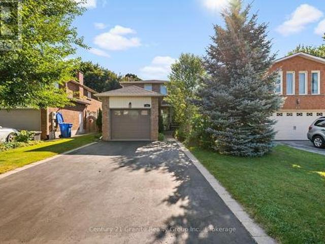 House for sale in Whitchurch-Stouffville, Golden Horseshoe