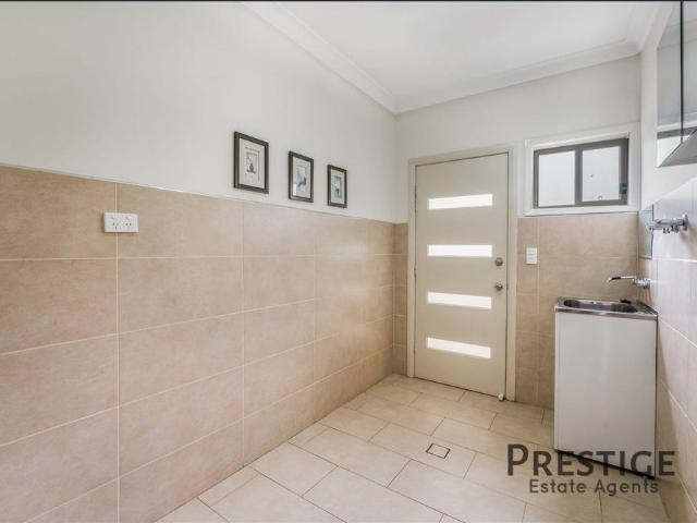 House for rent in Prairiewood, New South Wales