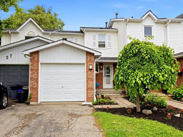 Townhouse for sale in Woburn, Ontario