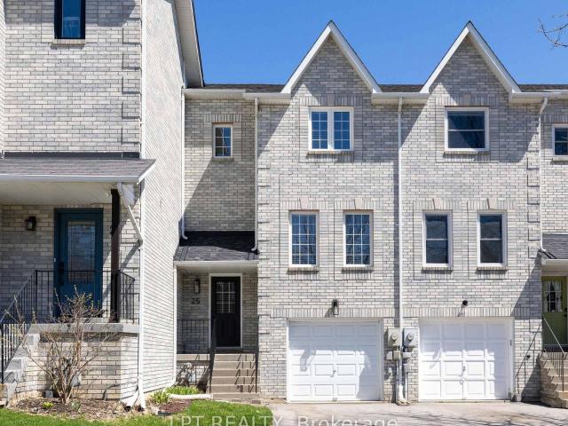 Townhouse for sale in Woburn, Ontario