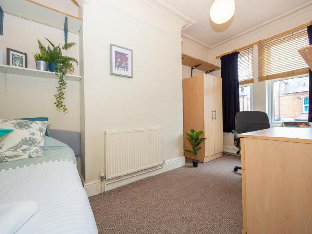 House for rent in Beckett Park, Leeds