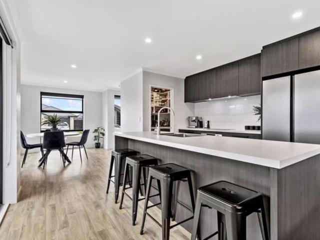 House for sale in Woodend, Canterbury