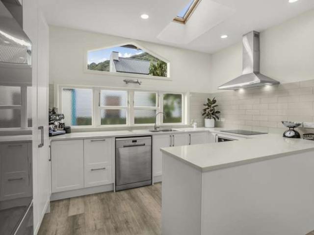 House for sale in Eastbourne, Lower Hutt