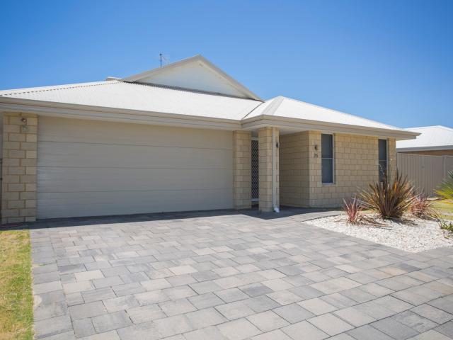 House for rent in Parklands, Western Australia