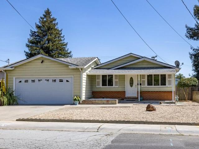 House for sale in Freedom, California