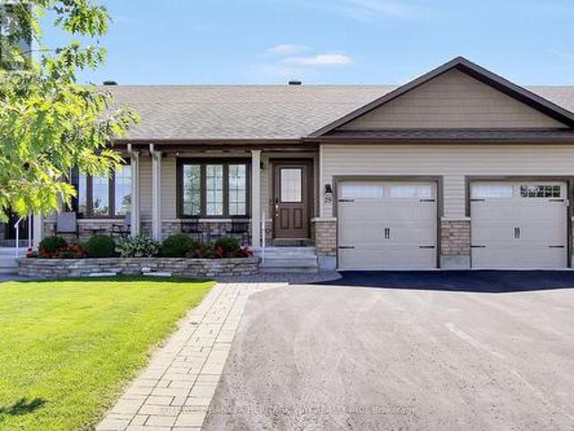 House for sale in Mississippi Mills, Ontario