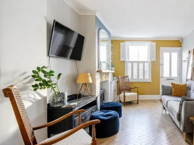House for rent in North Sheen, Greater London