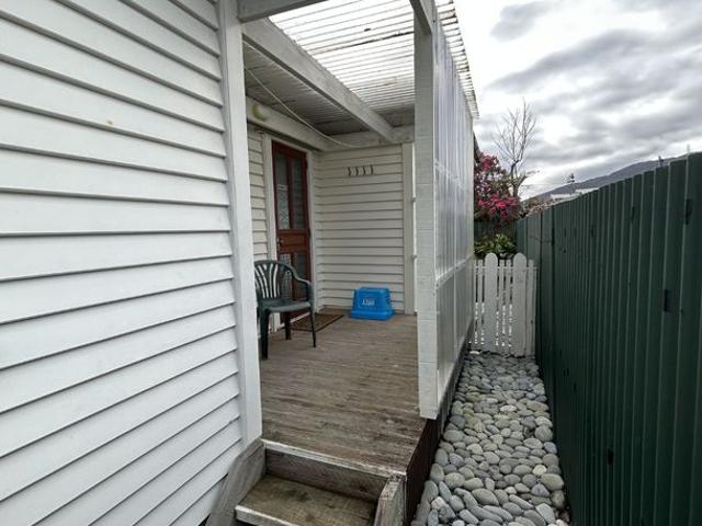 Apartment for rent in Wharemoa, Greymouth