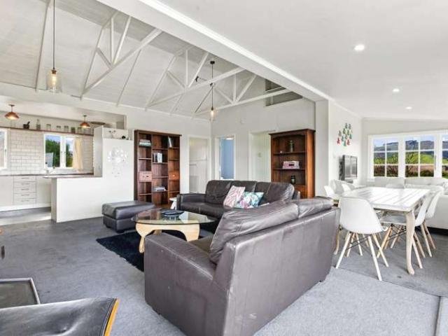 House for sale in Kinloch, Taupō District