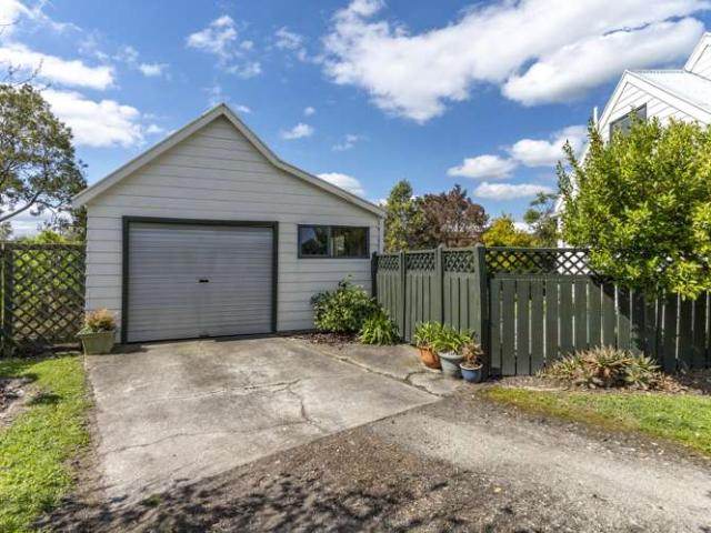 House for sale in Carterton, Carterton District