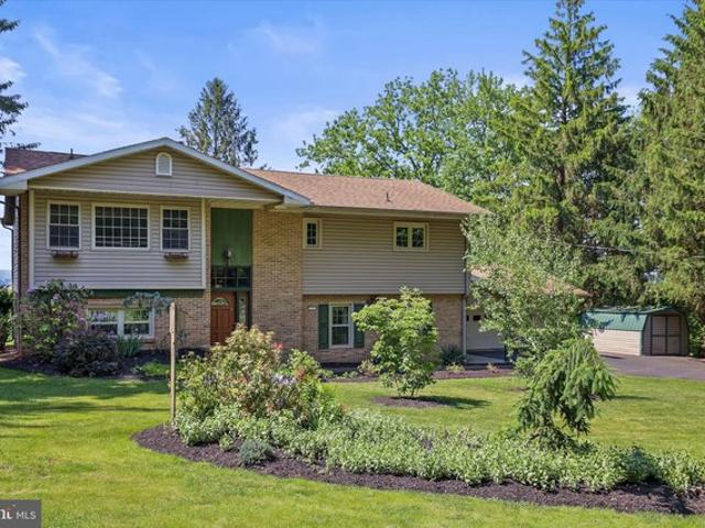 House for sale in Elizabethtown, Pennsylvania
