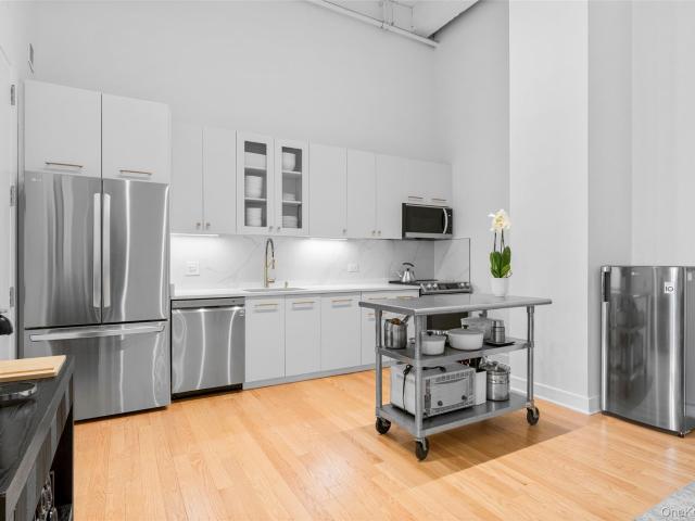 Condo for sale in New Rochelle, New York
