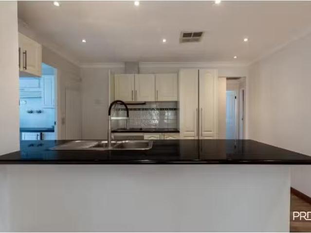 House for rent in Glenmore Park, Sydney