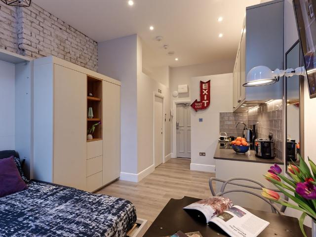 Studio for rent in Notting Hill, Greater London