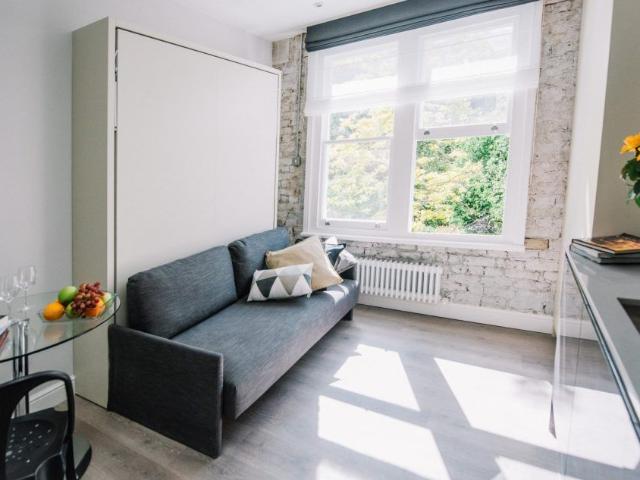 Studio for rent in Notting Hill, Greater London