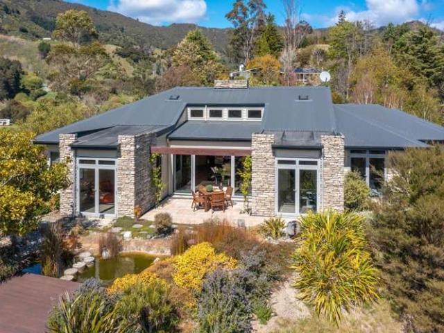 House for sale in Cable Bay, Nelson Bays