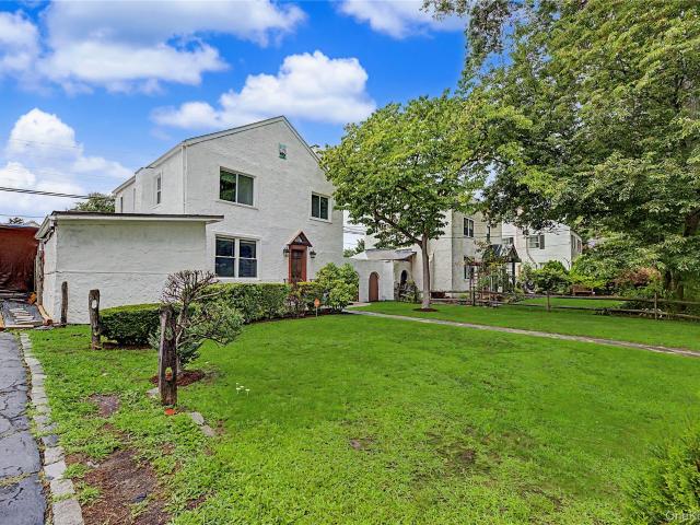 House for sale in Glenwood, New York
