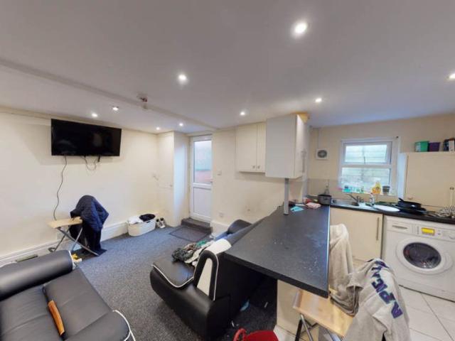 House for rent in Burley, West Yorkshire