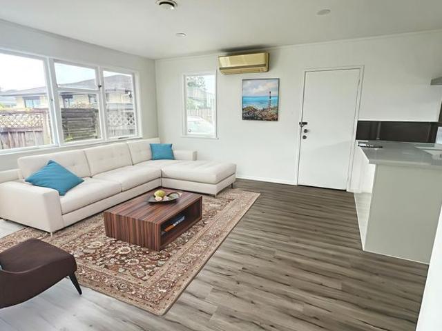 Apartment for rent in Mount Wellington, Oroua County