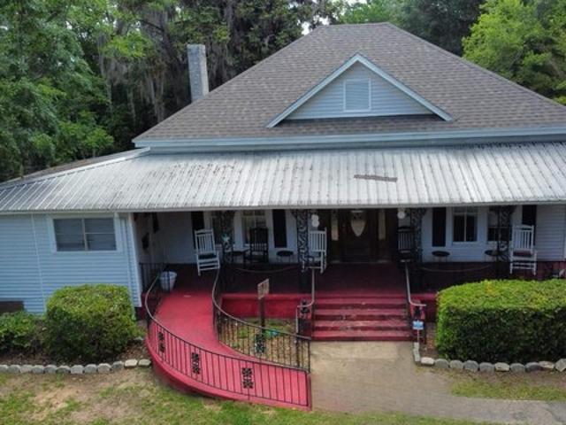 House for sale in Chattahoochee, Florida