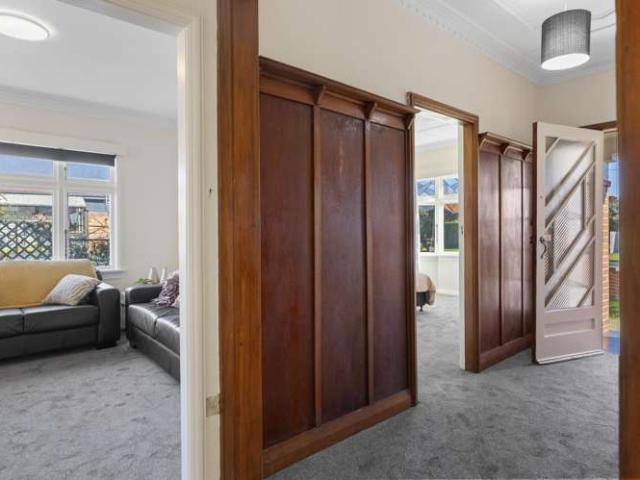 House for sale in Otakou