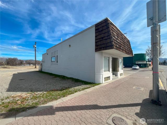 Commercial for sale in Omak, Washington