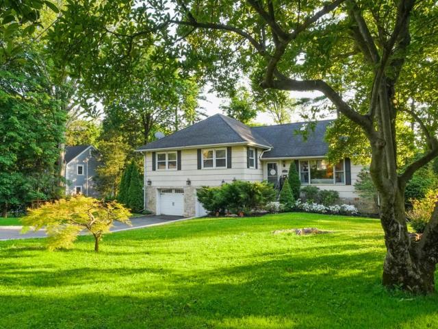 House for sale in White Plains, New York