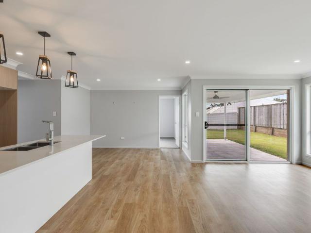 House for rent in Highfields, Queensland