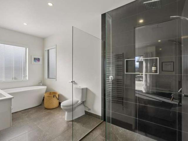 House for sale in Otakou