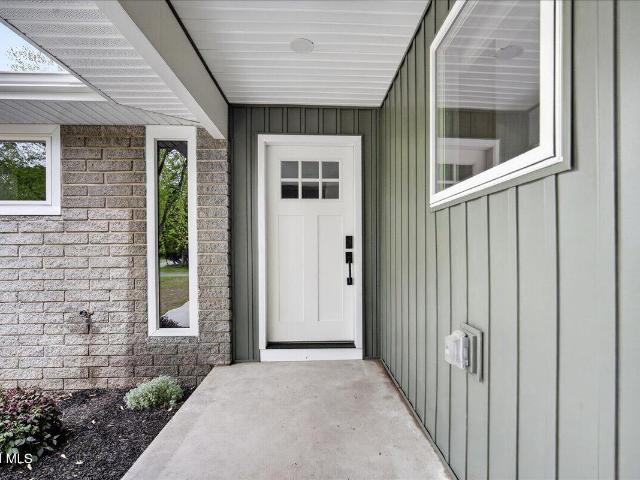 House for sale in Saratoga, New York