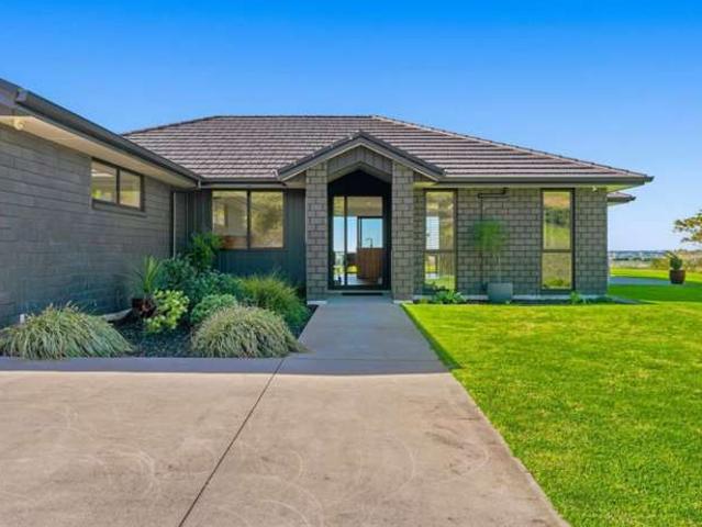 Property for sale in Bay Of Plenty