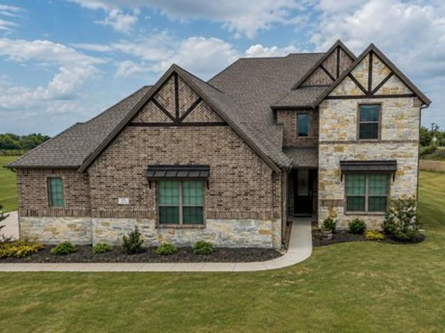 House for sale in Howe, Texas