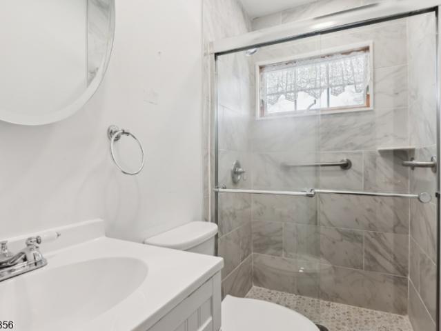 House for sale in Cliffwood, New Jersey