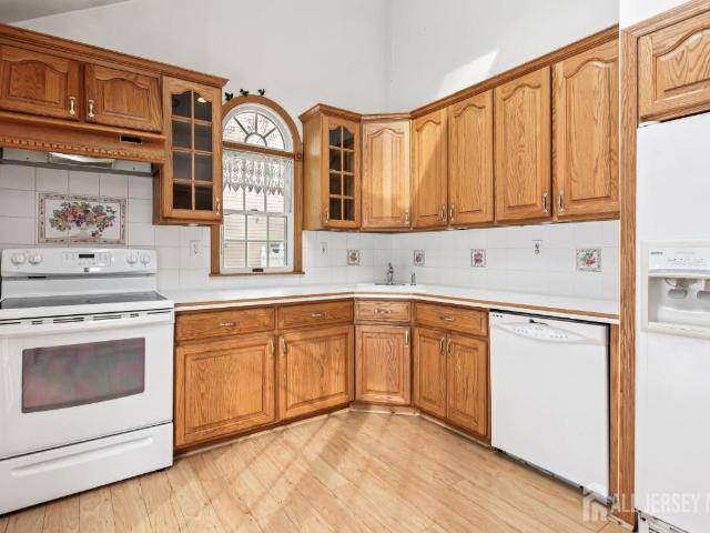 Property for sale in Cliffwood, New Jersey
