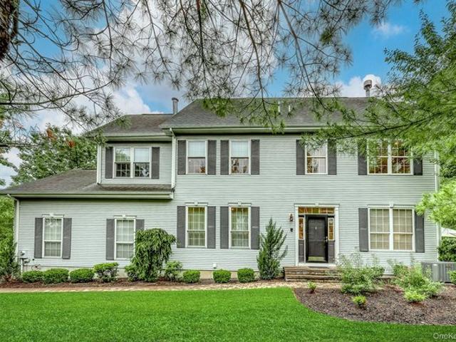 House for sale in Southfields, New York