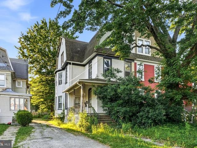 House for sale in Lansdowne, Delaware County